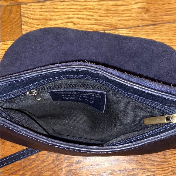 Italian Leather Purse with Flap Closure - Picture 5 of 7